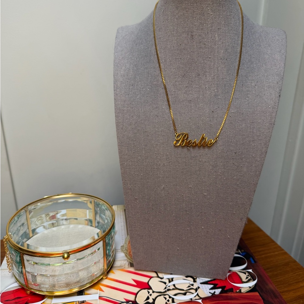 Gold Tone 'Bestie' Necklace